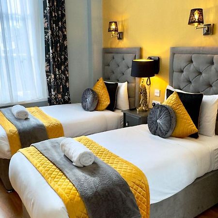 Piccolino Hyde Park Hotel Лондон Экстерьер фото
